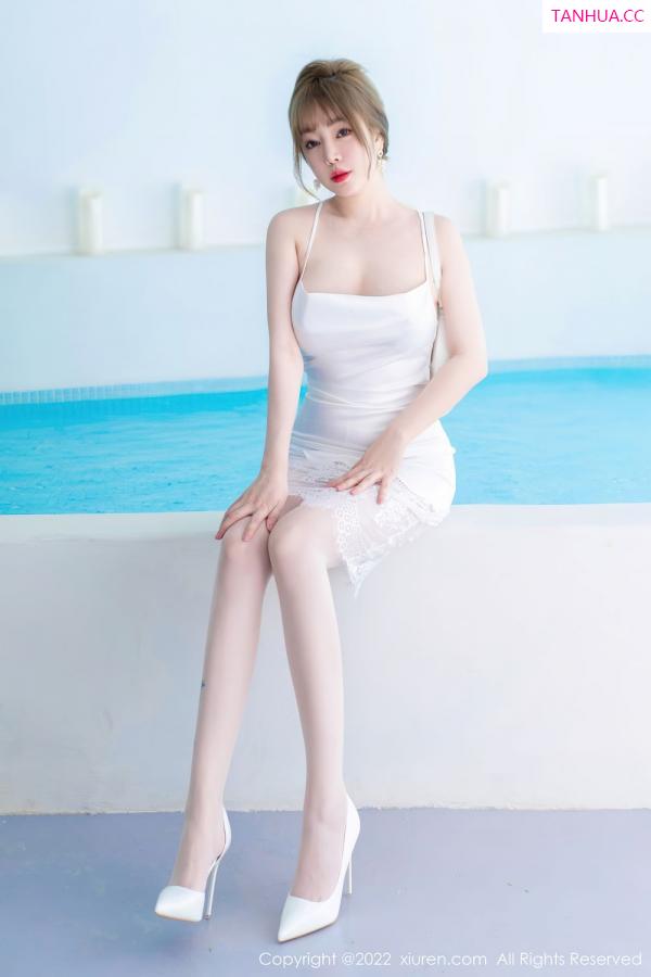 王语纯 王雨纯 [XiuRen]高清写真图 2022.04.15 No.4876 王雨纯第7张图片